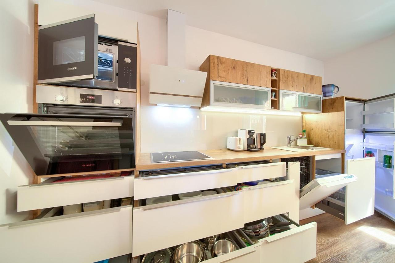 Apartman Bor Krk Крк Екстер'єр фото