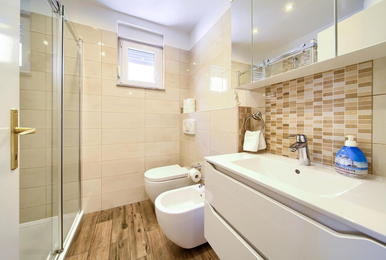 Apartman Bor Krk Крк Екстер'єр фото
